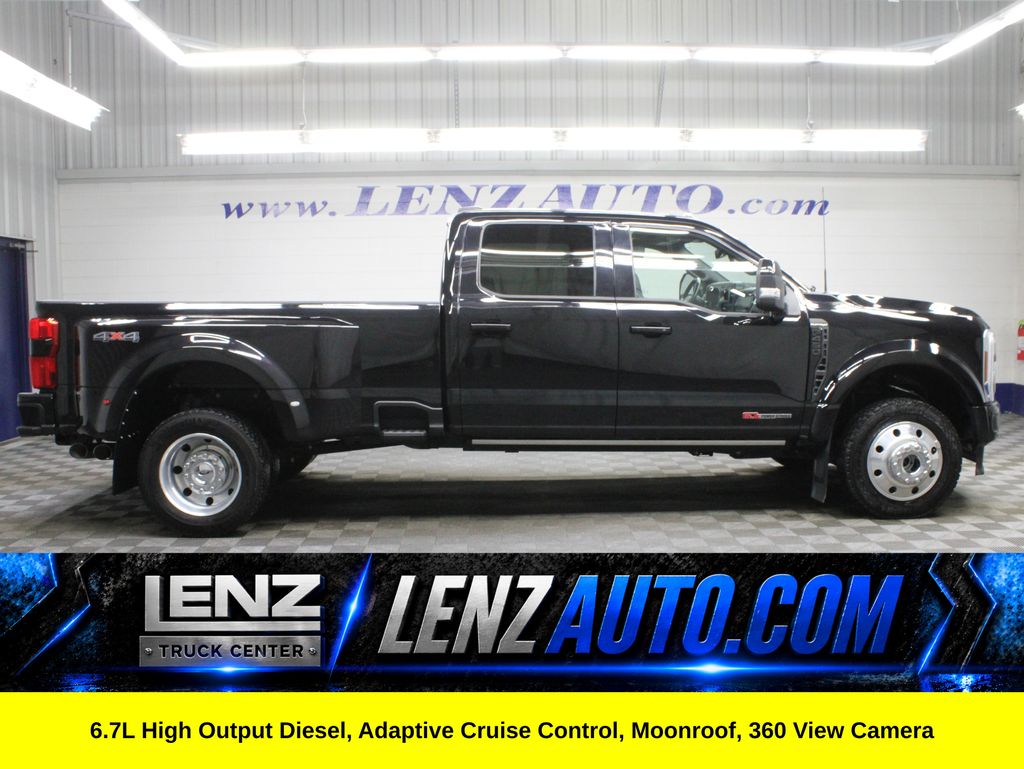 Agate Black Metallic 2025 Ford F-450 Super Duty Pickup Truck Four-Wheel Drive Automatic