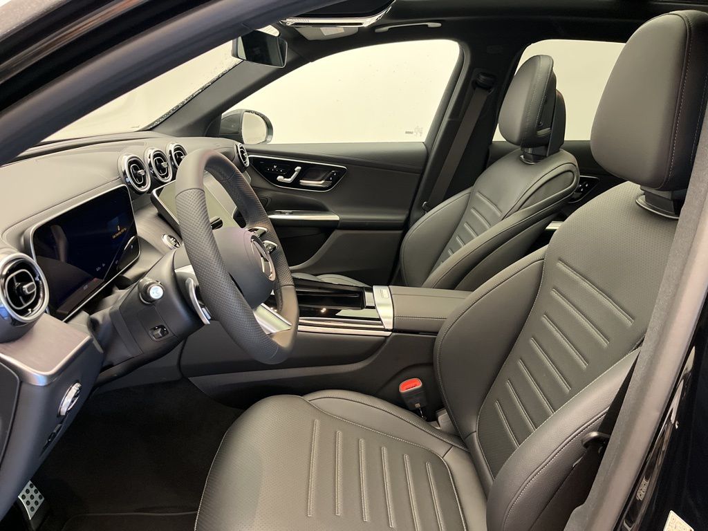 Thumbnail: 2026 Mercedes-Benz GLC - 13