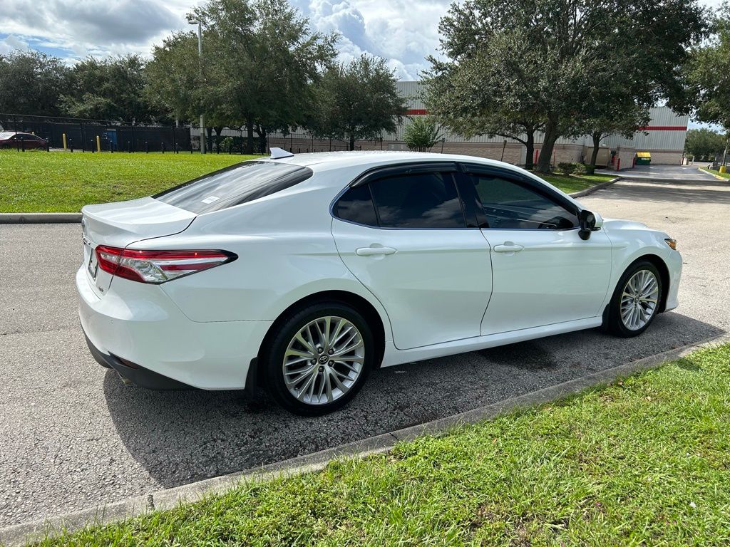 Thumbnail: 2018 Toyota Camry - 5