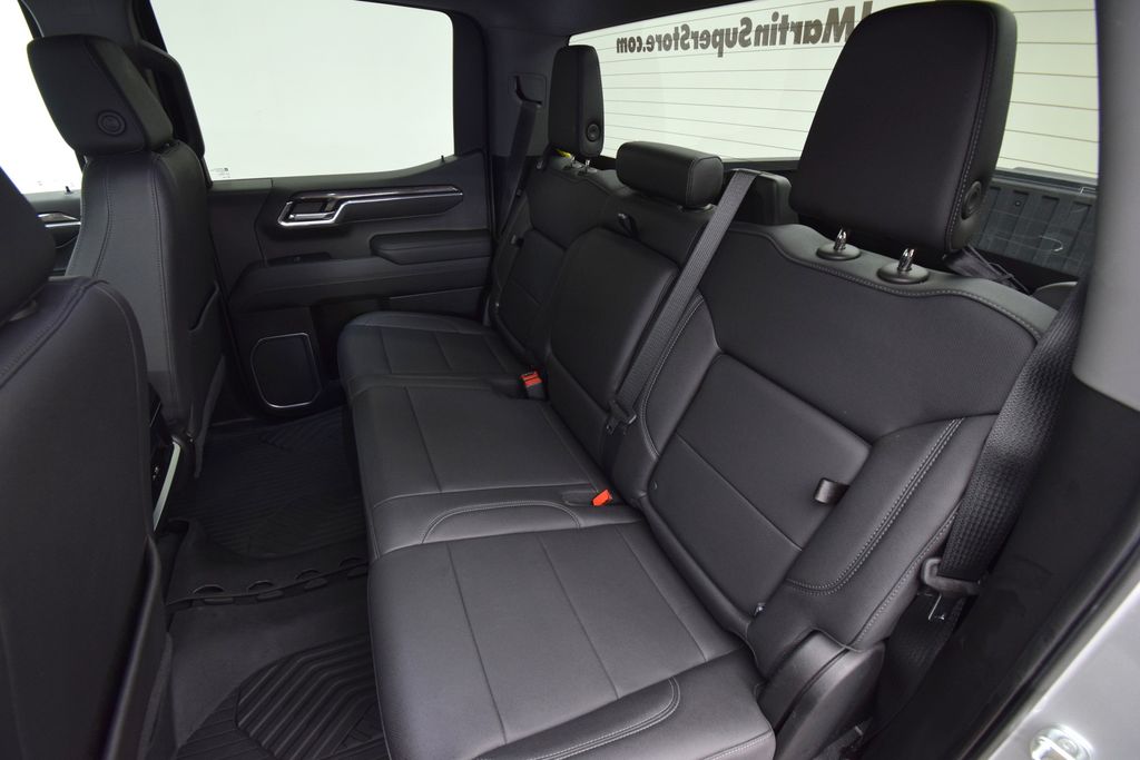 used 2022 Chevrolet Silverado 1500 car, priced at $31,500