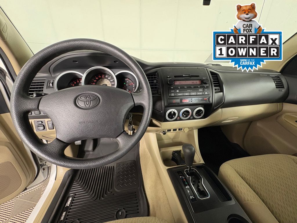 Used 2009  Toyota PreRunner image 7