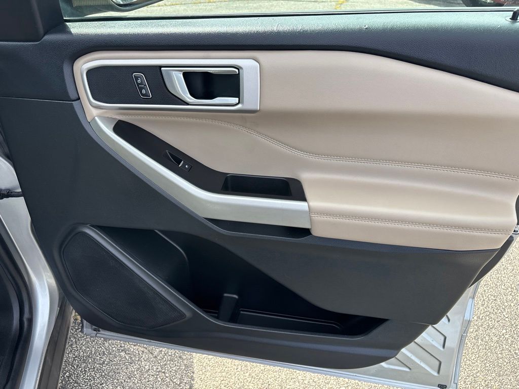 Used 2022 Ford Explorer SUV