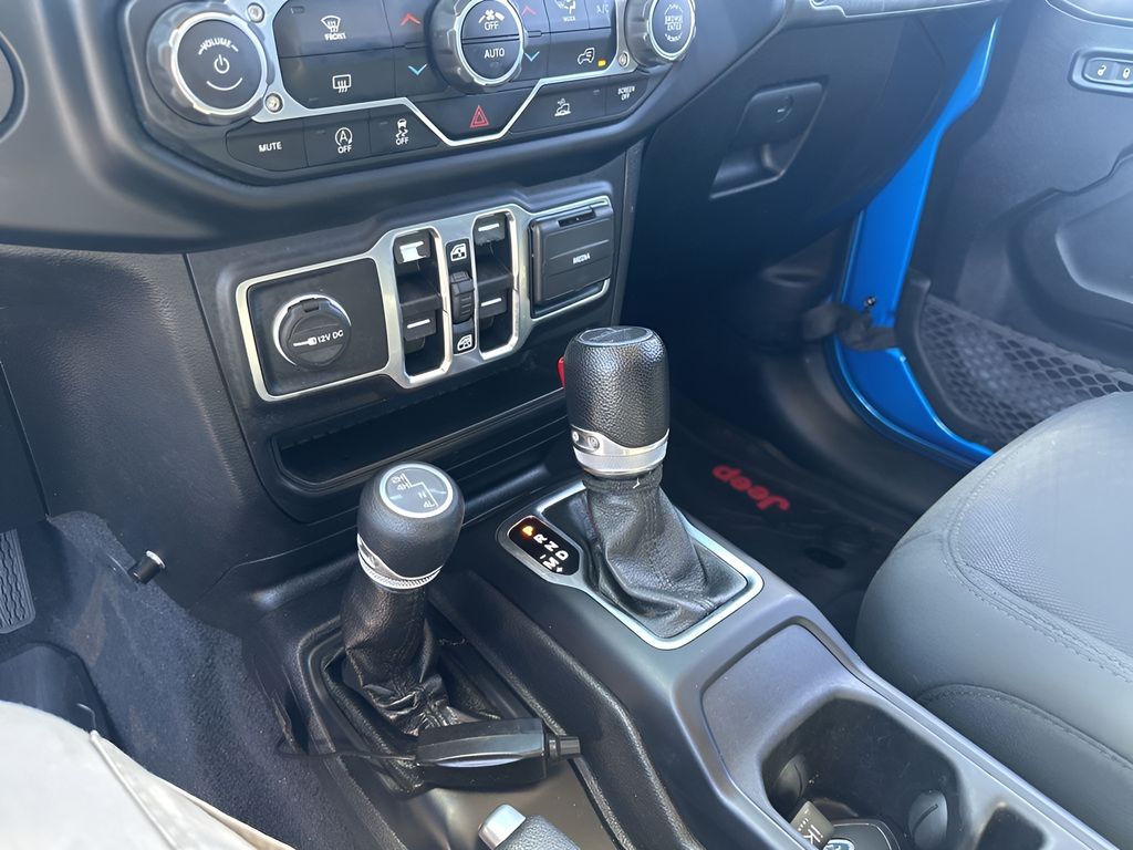 Used Car 2021 Jeep Gladiator  Sport For Sale Under $35,000 In Austin, Texas