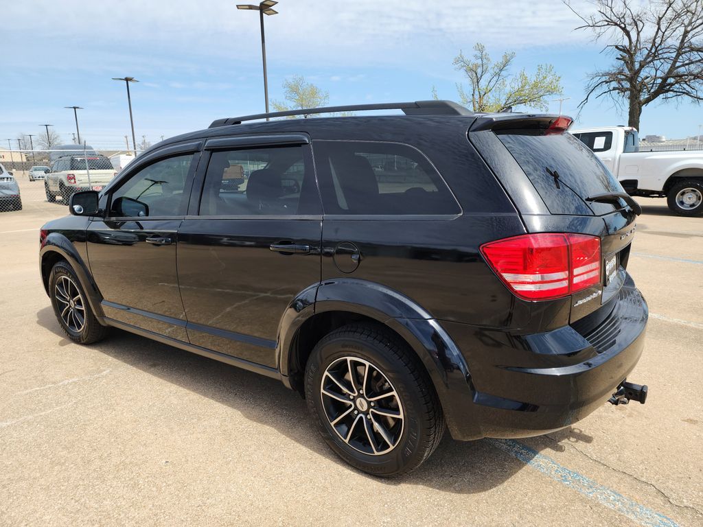 2018 Dodge Journey SE photo