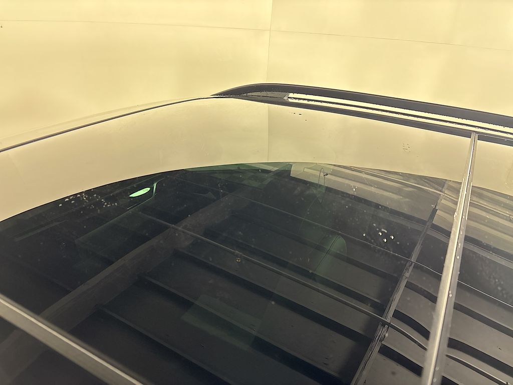 2025 Volkswagen Taos 1.5T SE Black