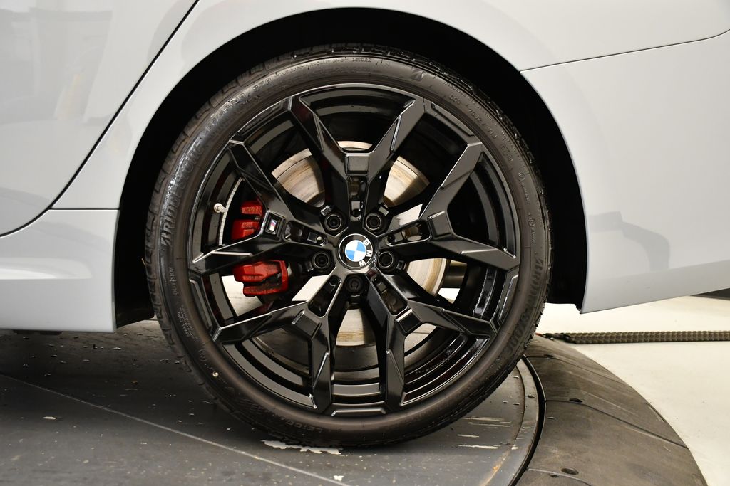 Thumbnail: 2025 BMW 3 Series - 14