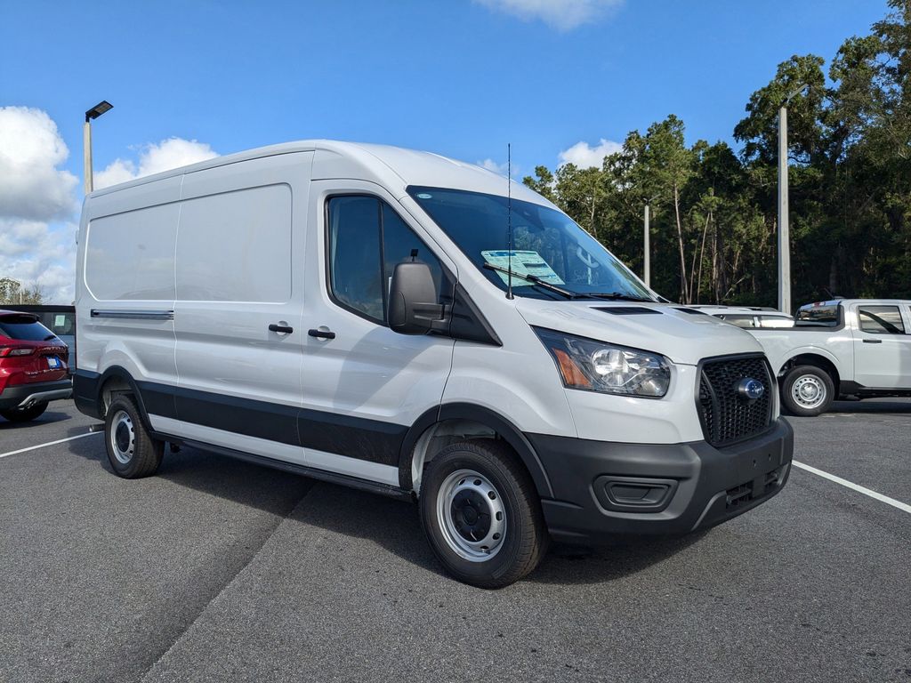 2025 Ford Transit 250