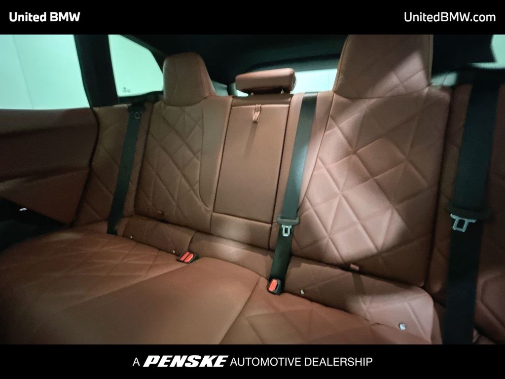Thumbnail: 2025 BMW iX - 21