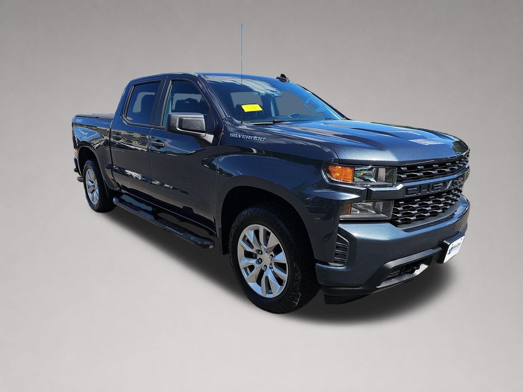 Shadow Gray Metallic 2020 Chevrolet Silverado 1500 Pickup Truck Four-Wheel Drive 6-Speed Automatic Overdrive