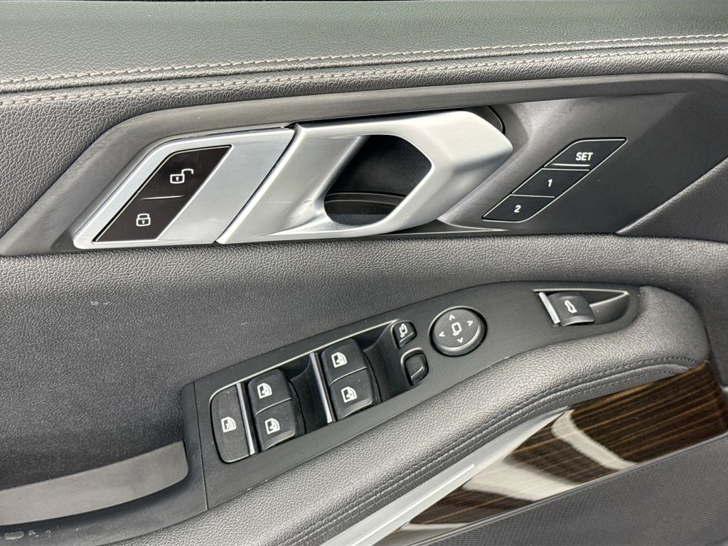 Thumbnail: 2020 BMW X5 - 22