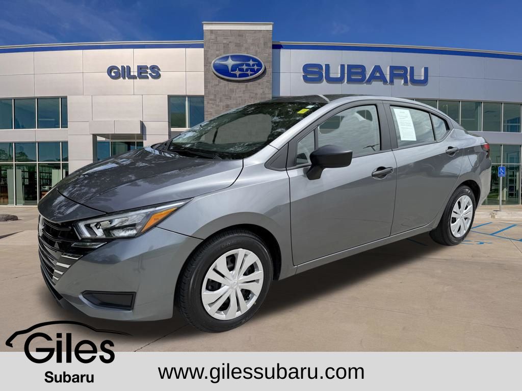 Gray (Gun Metallic) 2025 Nissan Versa S FWD Sedan Front-Wheel Drive Continuously Variable Transmission