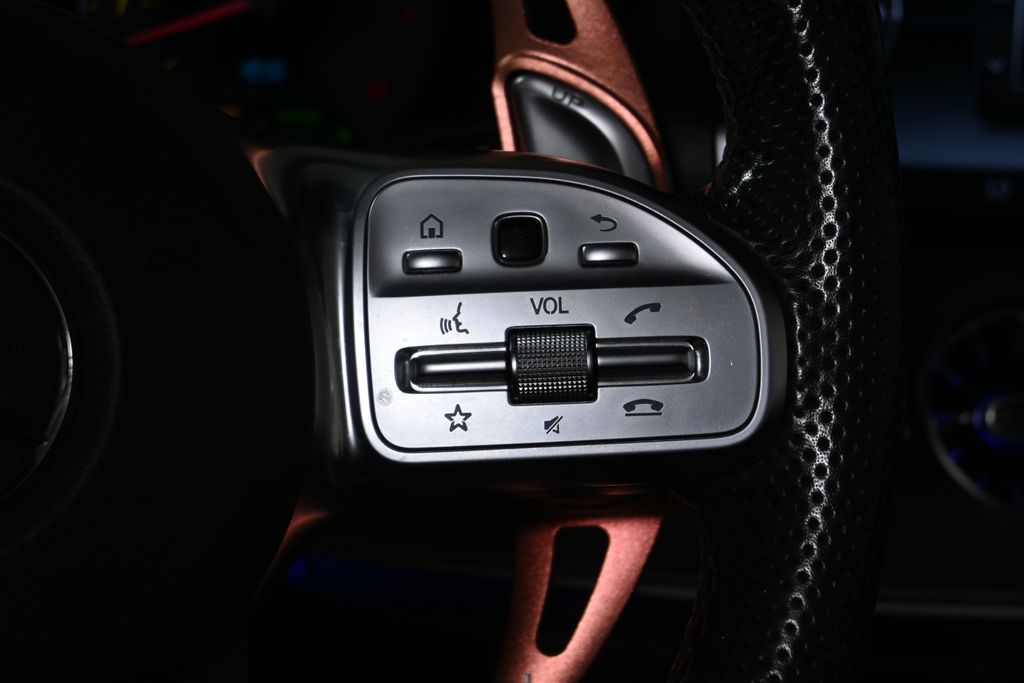 Thumbnail: 2019 Mercedes-Benz E-Class - 23