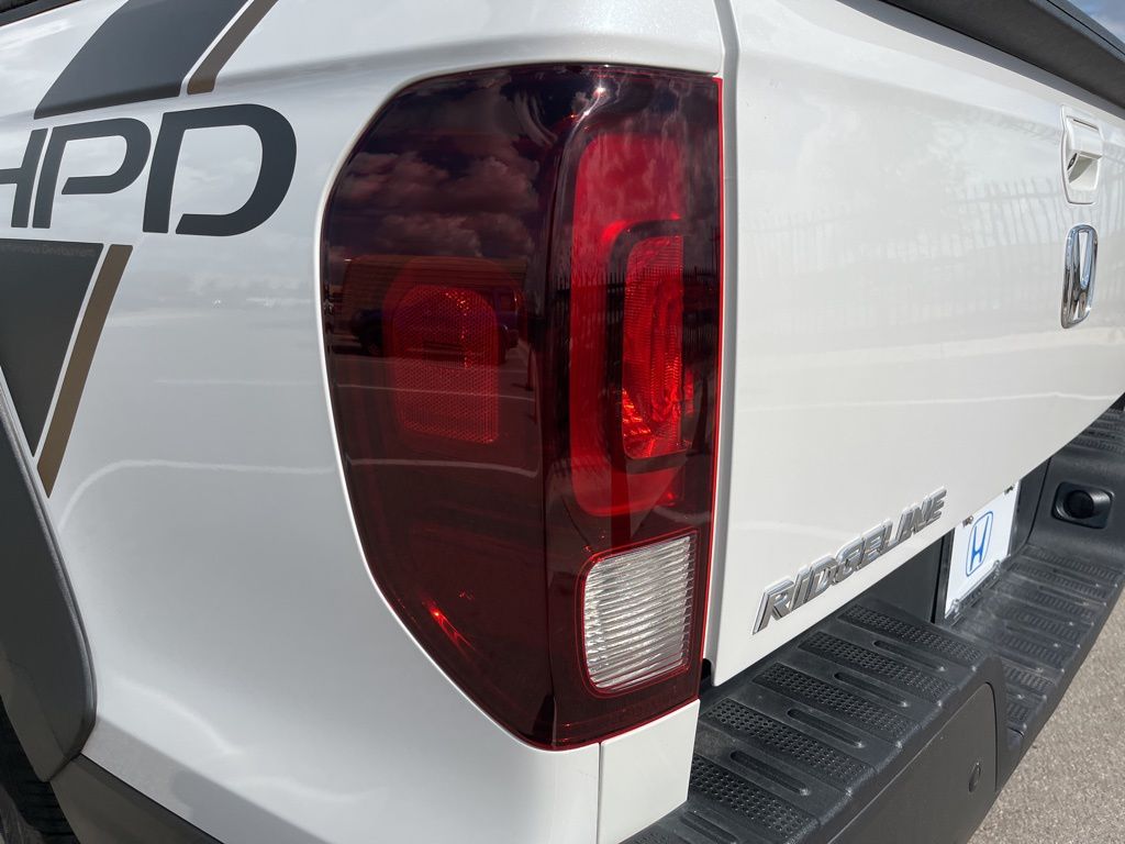 Thumbnail: 2023 Honda Ridgeline - 7