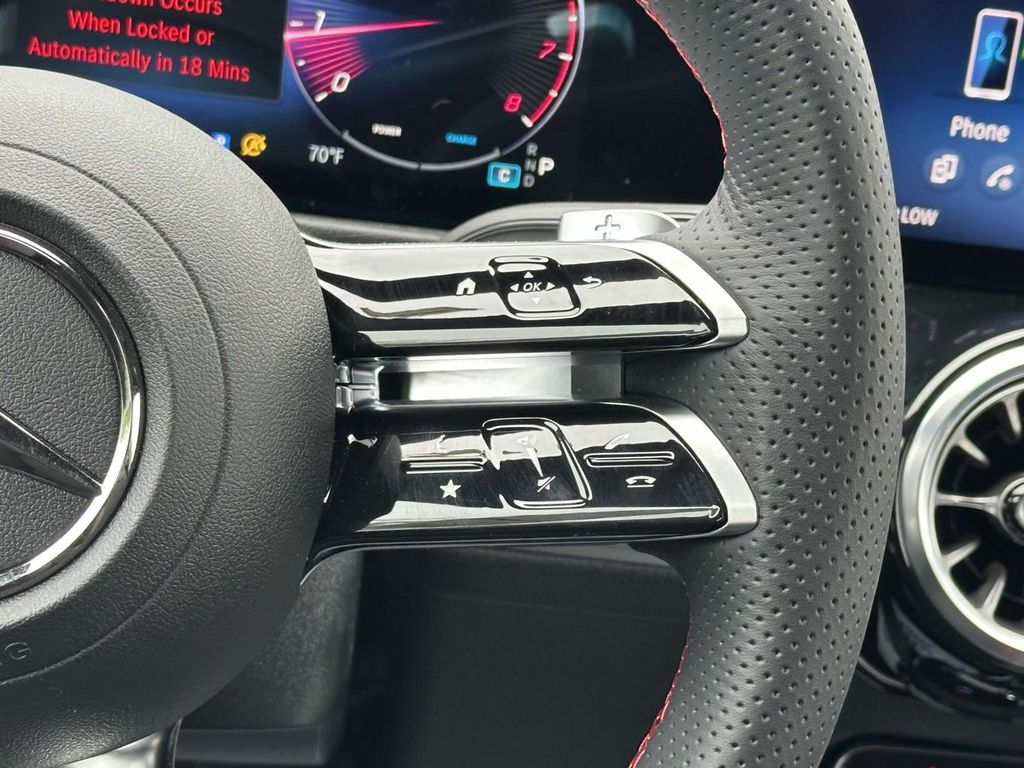 Thumbnail: 2025 Mercedes-Benz GLB - 13