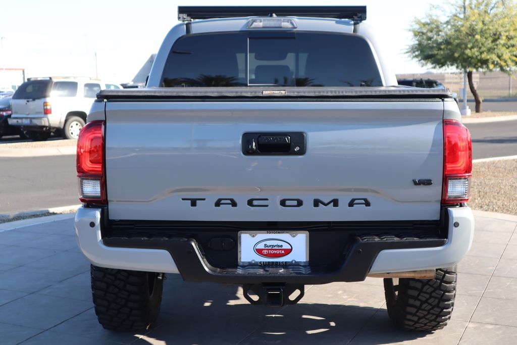 Thumbnail: 2019 Toyota Tacoma - 6