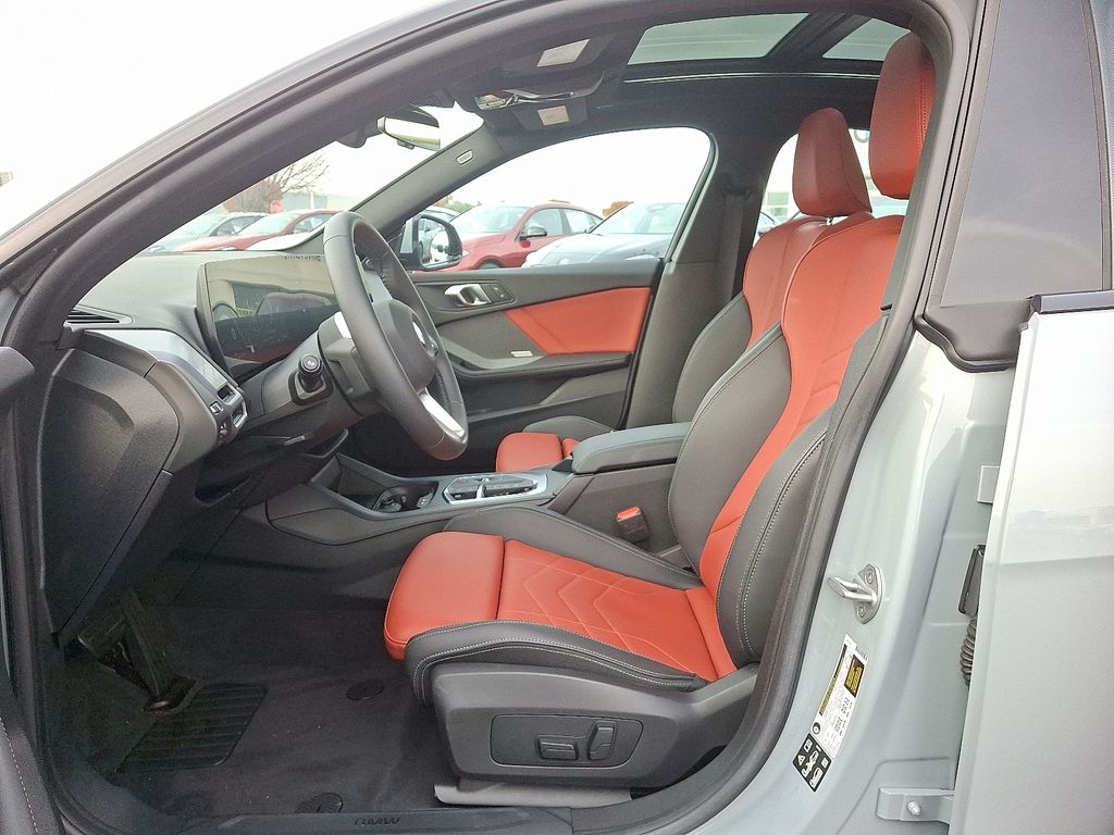 Thumbnail: 2025 BMW 2 Series - 14