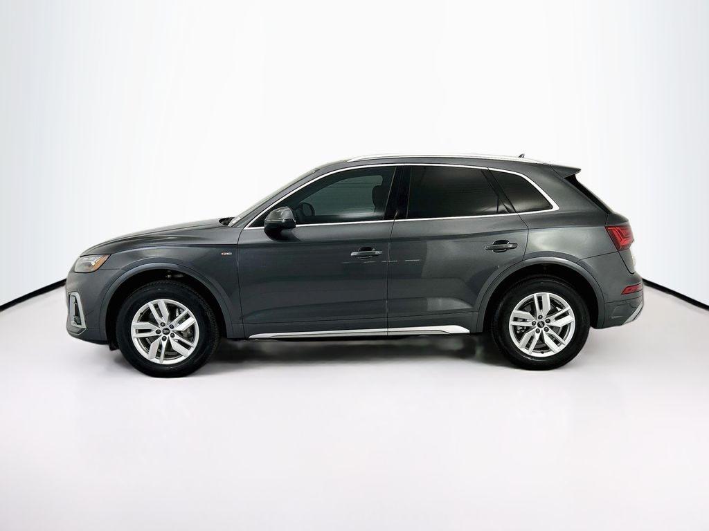Thumbnail: 2023 Audi Q5 - 8