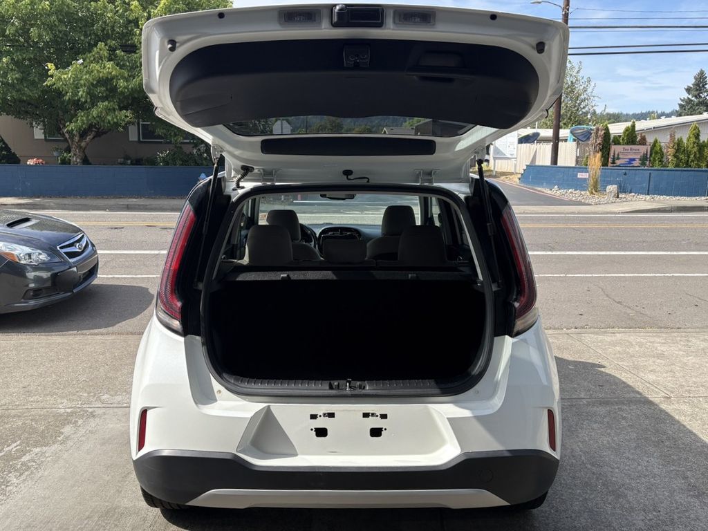 2023 Kia Soul EX