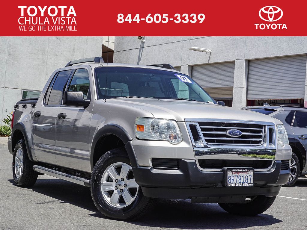 Silver Birch Clearcoat Metallic 2007 Ford Explorer Sport Trac Pickup Truck Rear-Wheel Drive 5-Speed Automatic