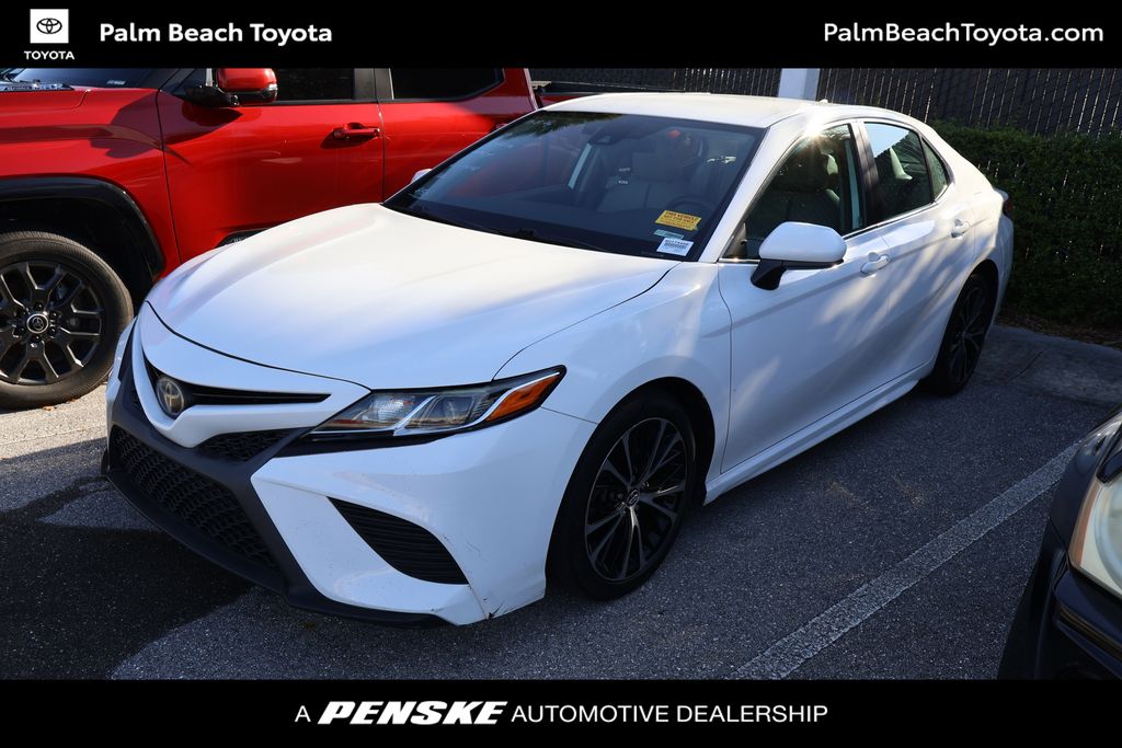 2019 Toyota Camry SE -
                  West Palm Beach, FL