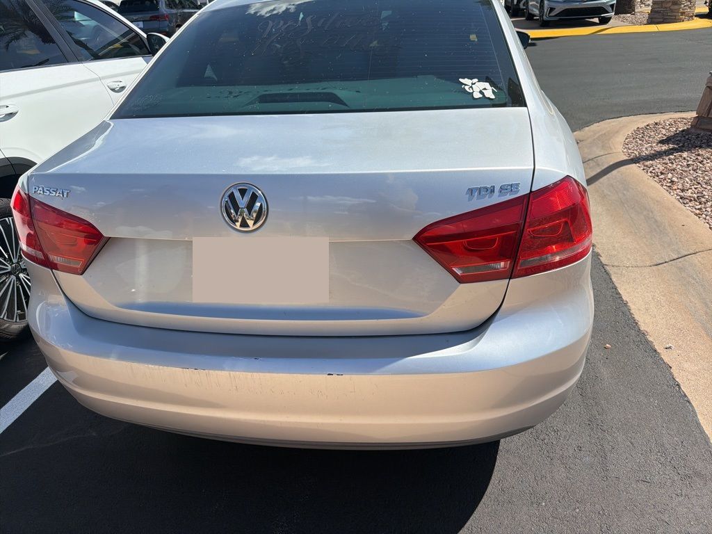 Thumbnail: 2015 Volkswagen Passat - 5