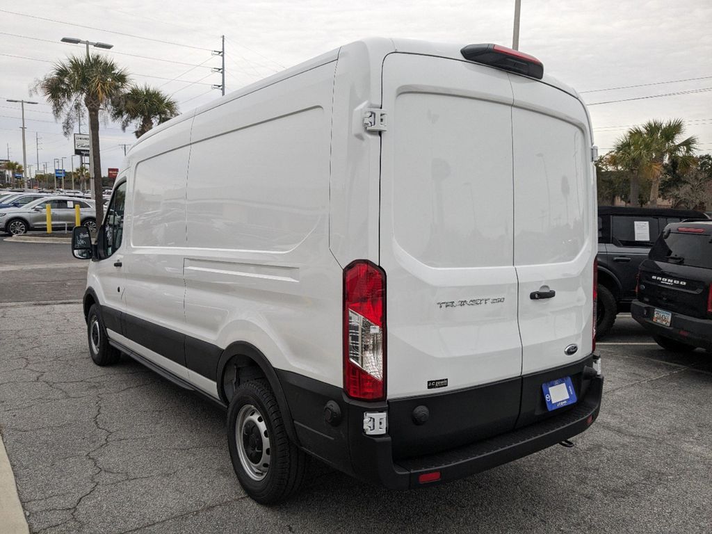 2024 Ford Transit 250