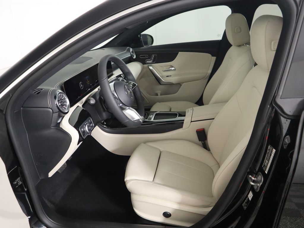 Thumbnail: 2026 Mercedes-Benz CLA - 20