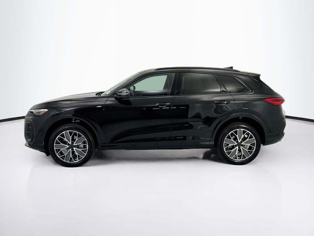 Thumbnail: 2026 Audi Q5 - 8
