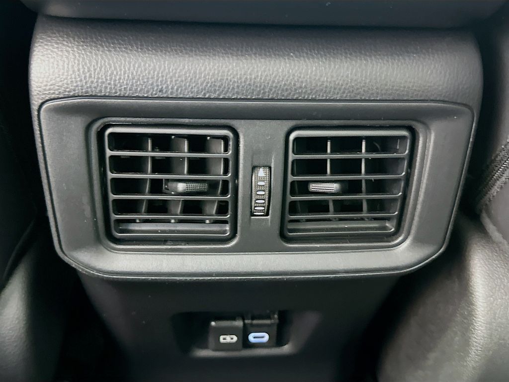 Thumbnail: 2024 Toyota RAV4 - 26