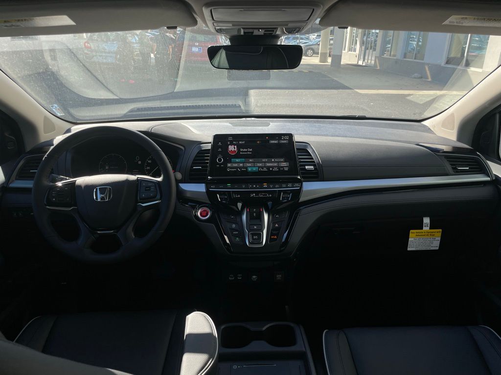 Thumbnail: 2026 Honda Odyssey - 10