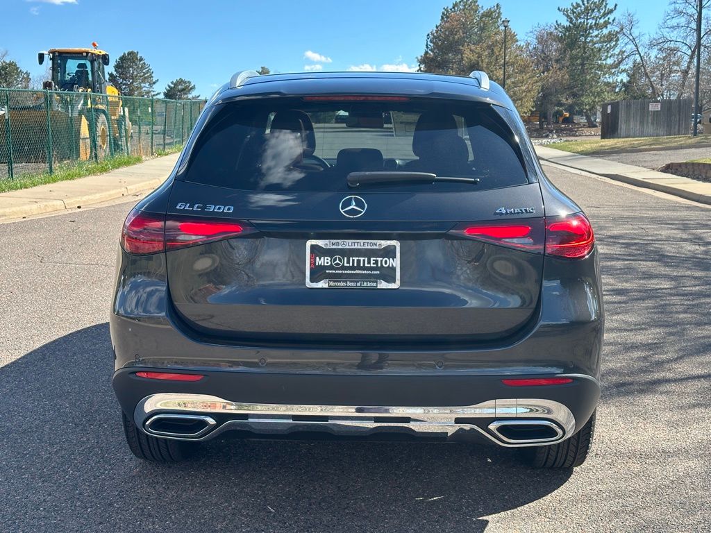 2024 Mercedes-Benz GLC GLC 300 6