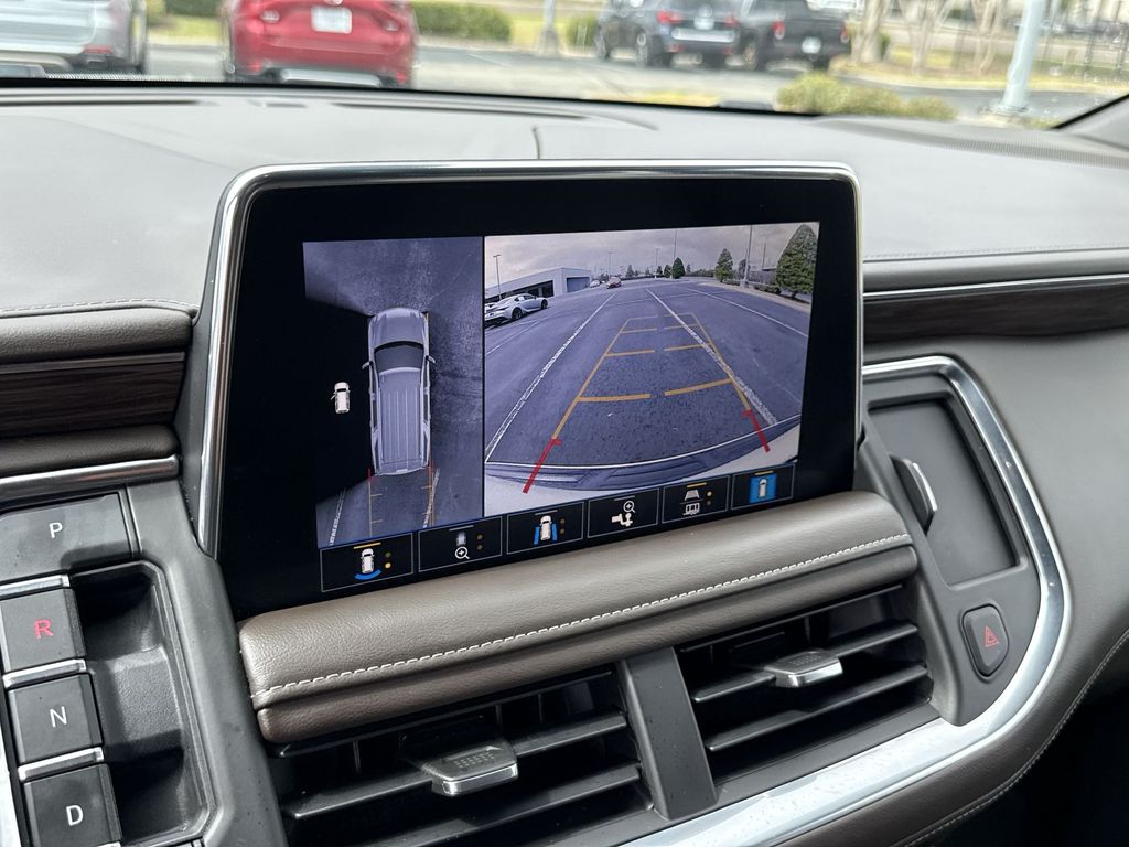 Thumbnail: 2021 Chevrolet Tahoe - 24