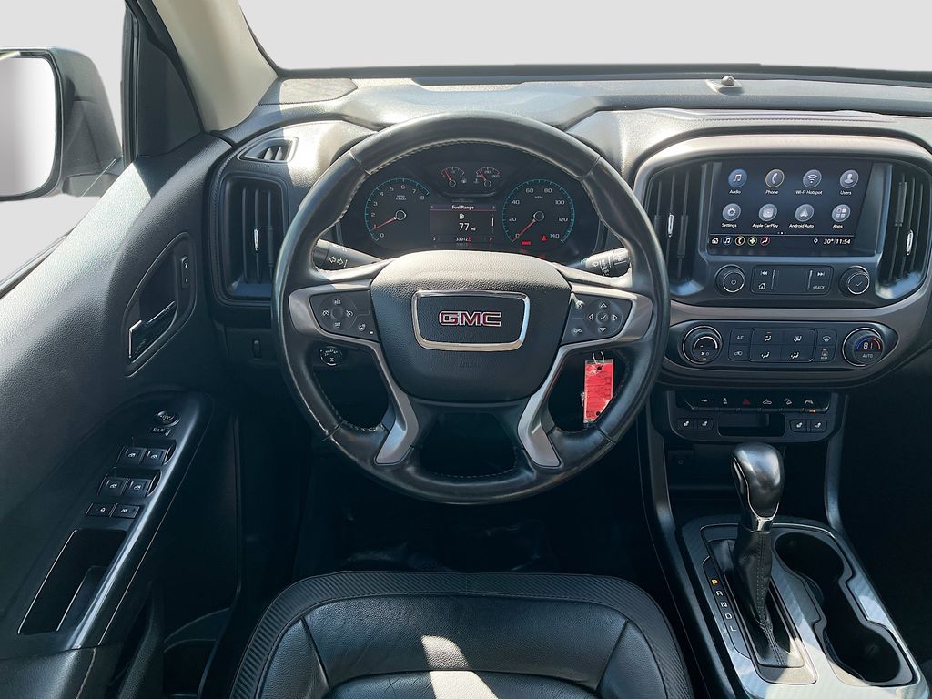Used 2022 White GMC AT4 w/Leather image 21