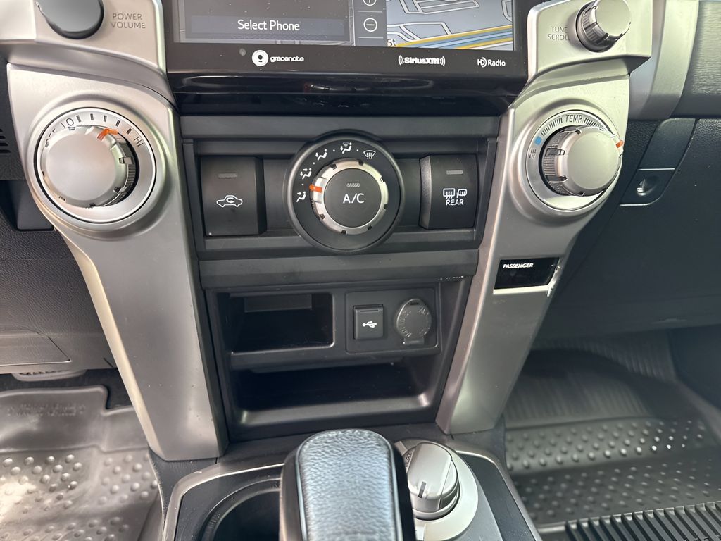 2022 Toyota 4Runner TRD Sport photo