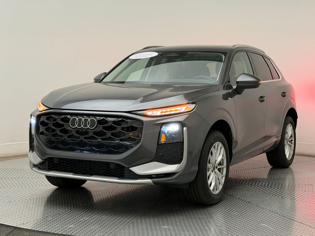 Thumbnail: 2026 Audi Q3 - 3