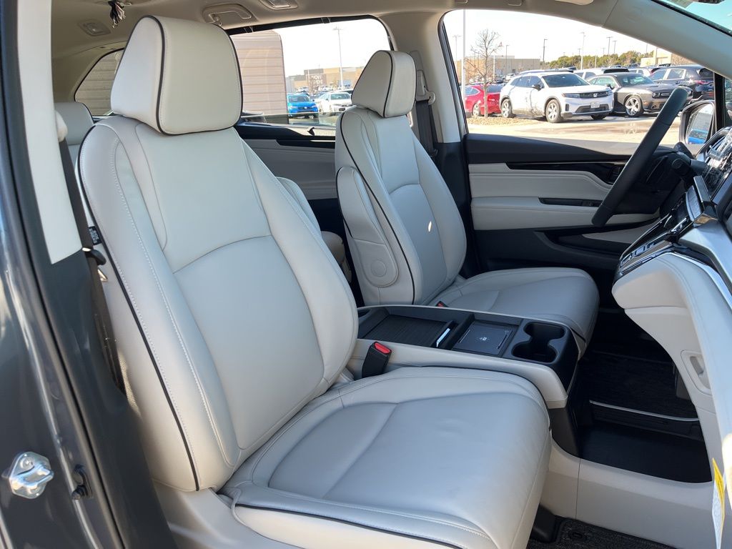Thumbnail: 2026 Honda Odyssey - 31