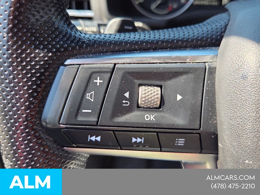 Used 2022  Mitsubishi SE image 27