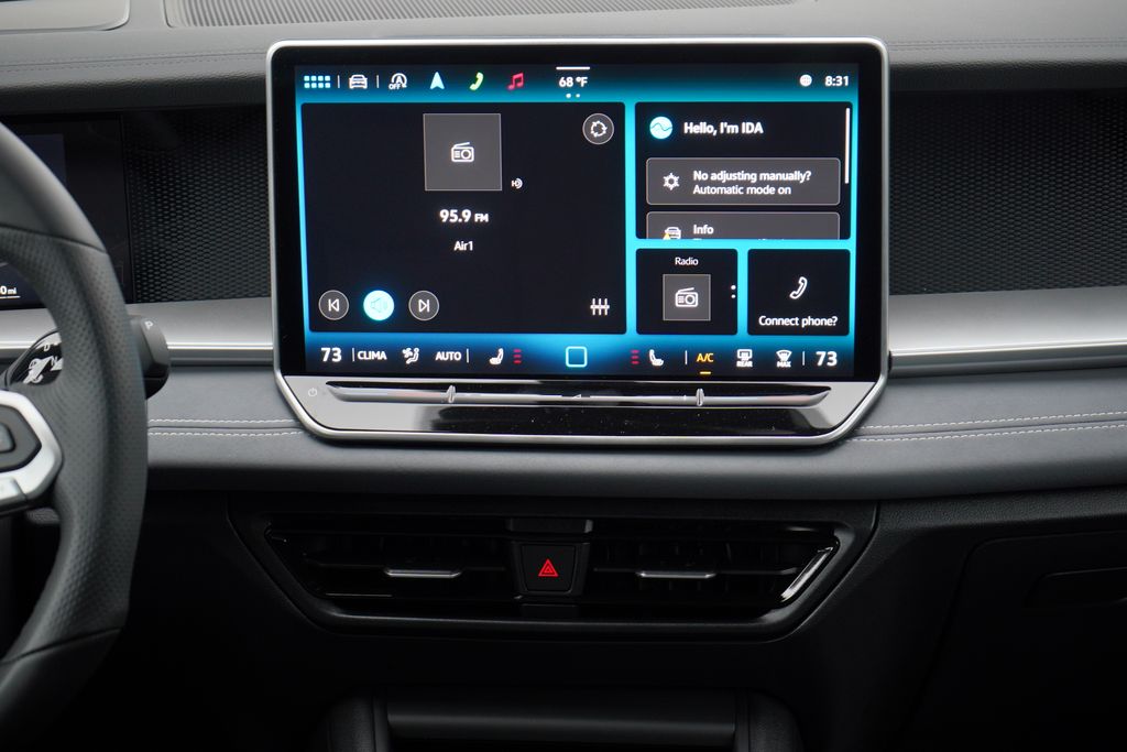 Thumbnail: 2025 Volkswagen Tiguan - 10