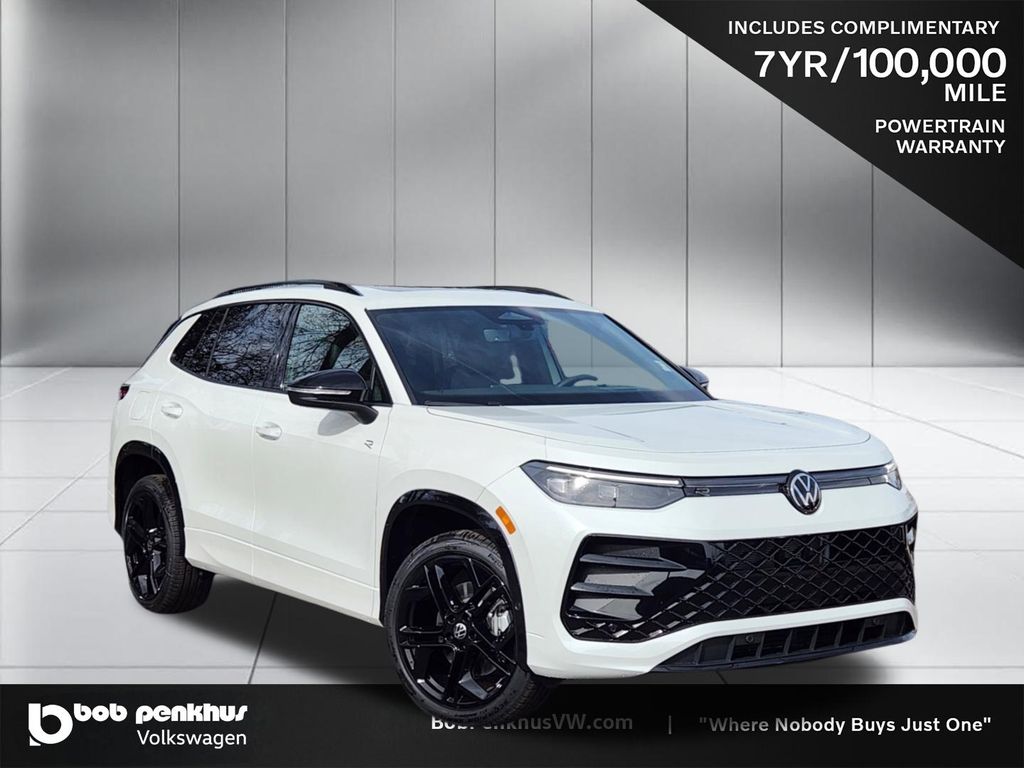 2026 Volkswagen Tiguan 2.0T SE R-Line Black