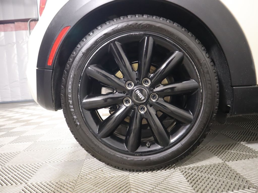 Thumbnail: 2015 MINI Cooper - 29