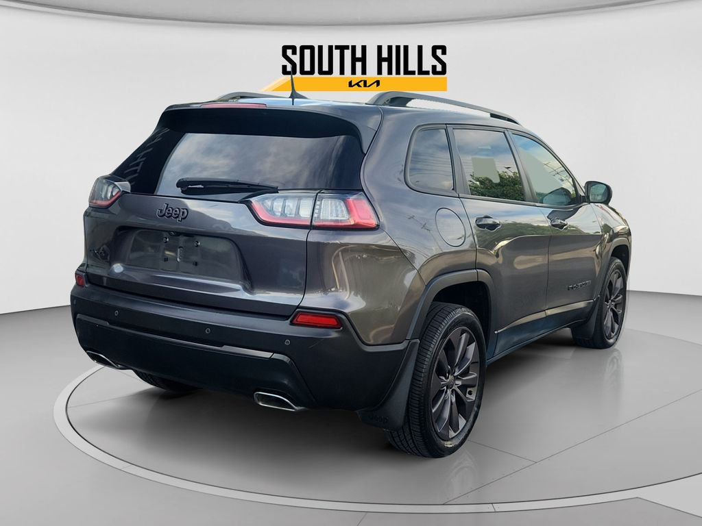 2021 Jeep Cherokee Latitude Lux Gray at Subaru and VW of Moon Township