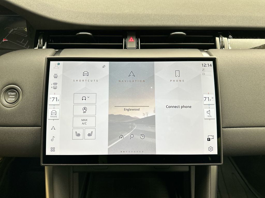 Thumbnail: 2025 Land Rover Discovery Sport - 13