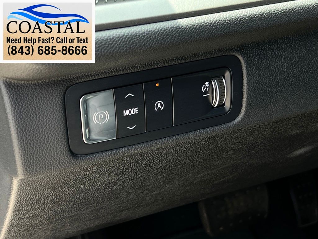 2025 Chevrolet Traverse LT White at Bob Mills Chevrolet