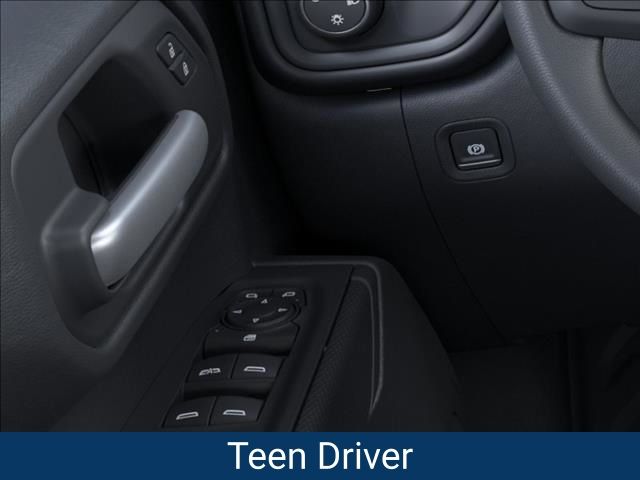 ChevroletSilverado 150025
