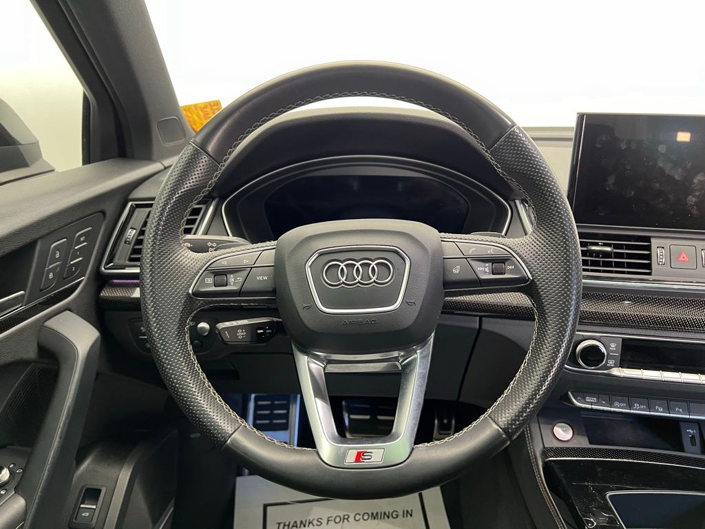 Thumbnail: 2021 Audi SQ5 - 17