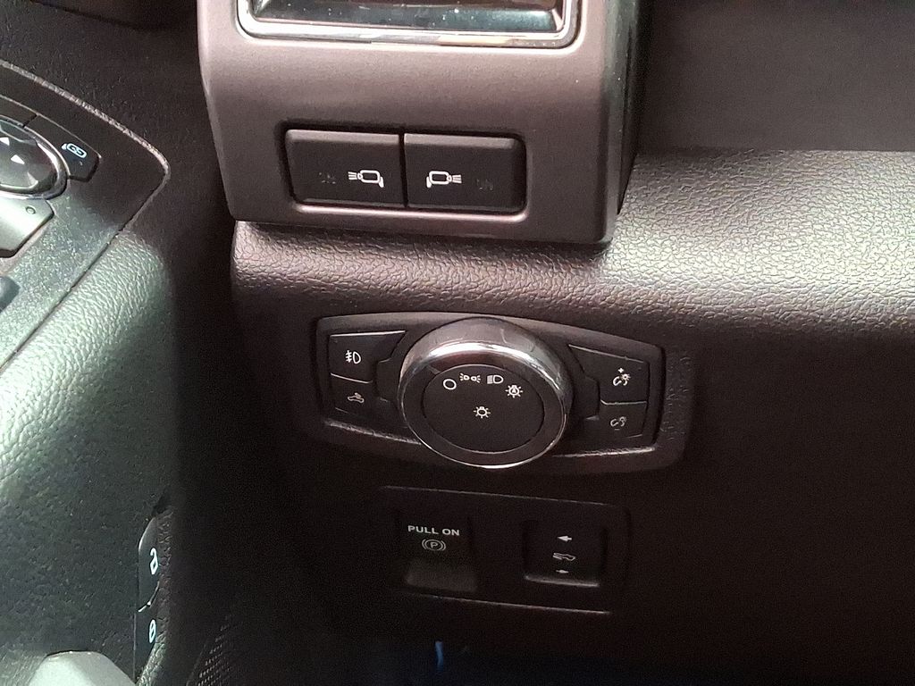 Thumbnail: 2018 Ford F-150 - 23