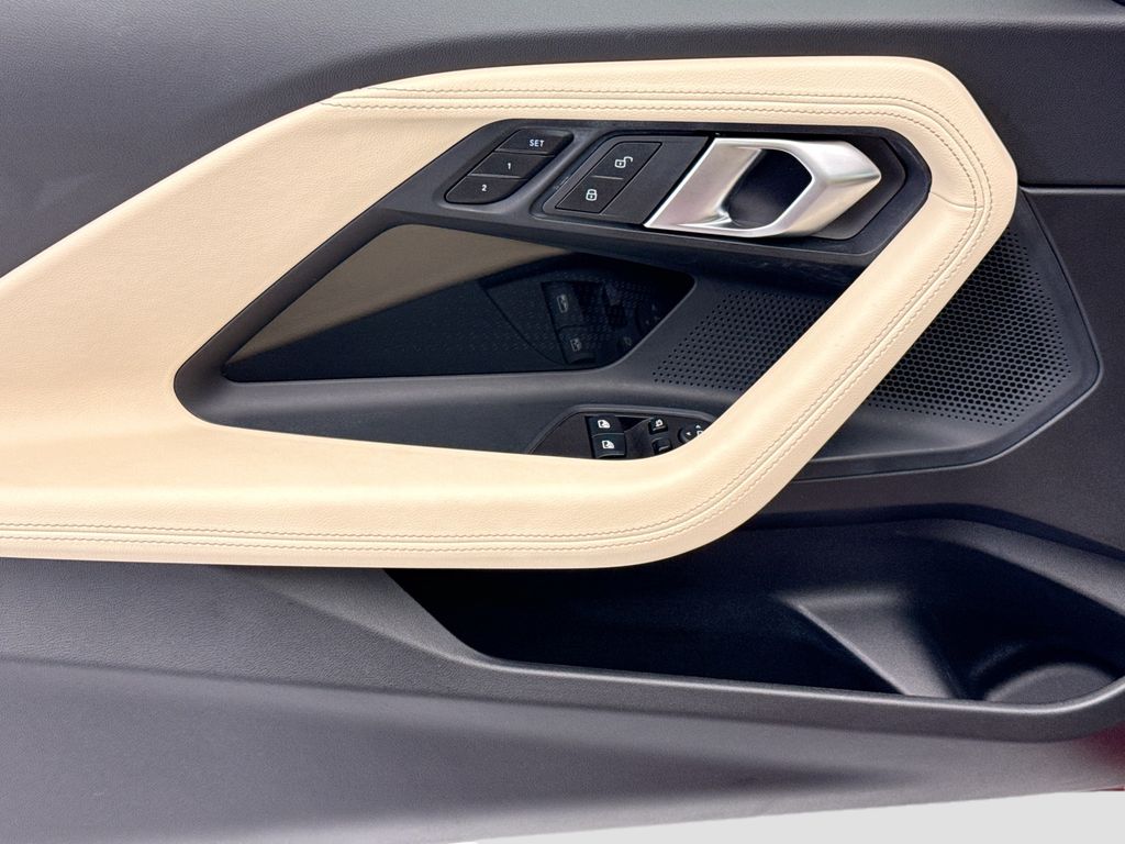 Thumbnail: 2025 BMW 2 Series - 22
