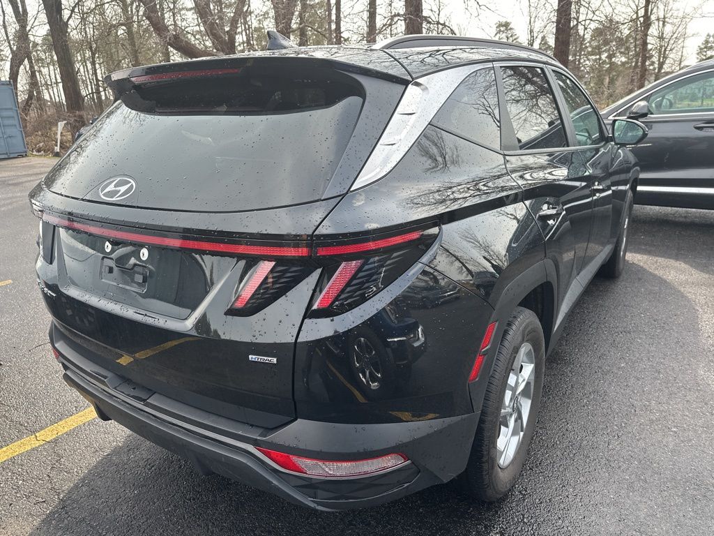 Certified Used 2023 Black Hyundai SEL image 7