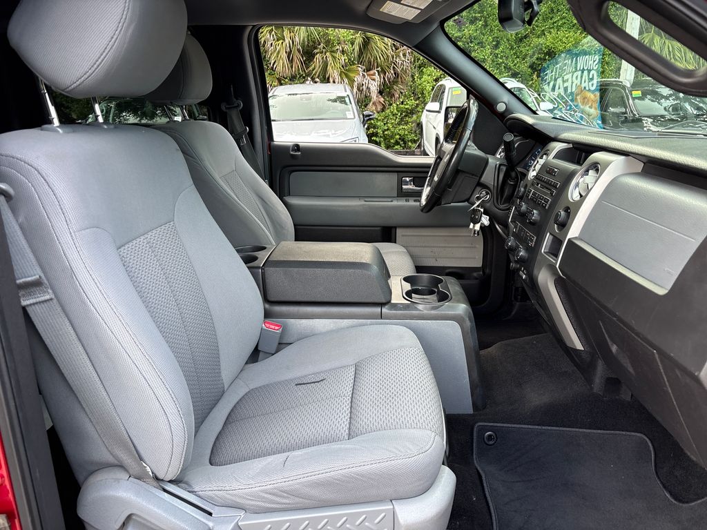 Used 2012 Red Ford XLT image 27
