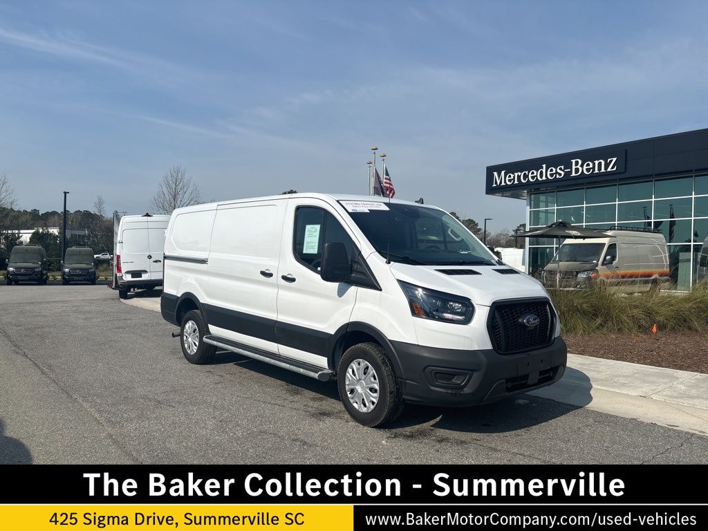 Oxford White 2023 Ford Transit Cargo 250 Low Roof RWD Van Rear-Wheel Drive